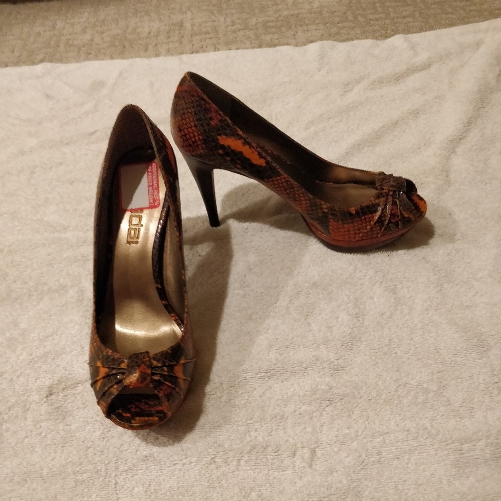 Orange and brown snake skin print heels, open toe